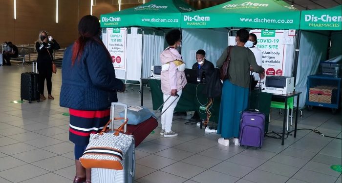 AB’den Omicron varyantına karşı 7 Afrika ülkesine seyahat yasağı