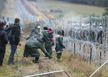 AB’den mülteci krizinde Belarus’a sert tepki, Polonya’ya destek