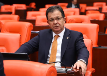 AKP Milletvekili Erim, çiftçileri suçladı: Hesabını iyi yapan çiftçiler zararda değil