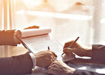 AKP'den belediye başkanı olamadı, kamudan çok sayıda ihale aldı