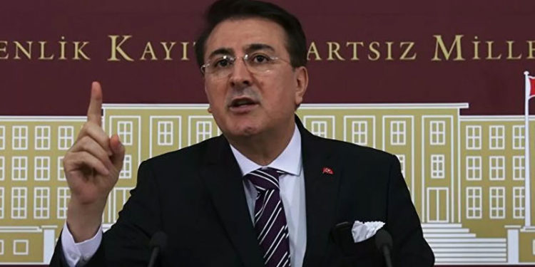 AKP'li Aydemir: Zamlarla ilgili benzin istasyonlarında kuyruk yok, araç sayısı fazla