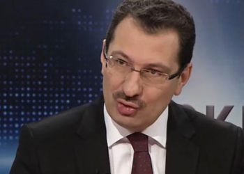 AKP'li Yavuz: Oylarımız ile Tayyip Bey'e destek verdiğimiz için hanelerimize sevap yazılıyor