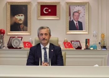 AKP'li başkanın ortağının akrabası, belediyenin üç şirketinde yönetici