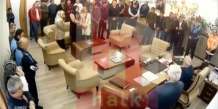 AKP’li başkan şehit yakınını iki kez kovmuş: Getir dedim getireceksiniz, yap dedim yapacaksınız