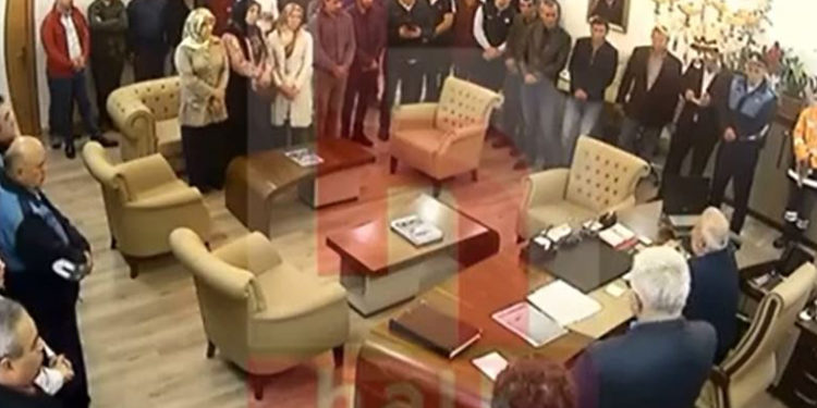 AKP’li başkanın yeni görüntüsü: Yönetemeyeceğim adamı atarım!