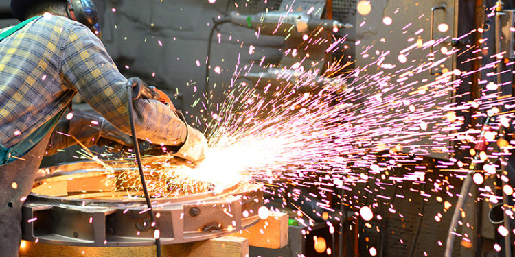 AKP’li vekil Tamer: Asgari ücret 4 bin TL’nin altında olmamalı