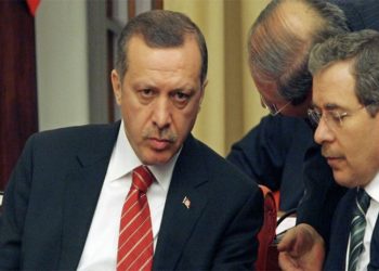 AKP’ye ‘Hırsızlar ordusu’ diyen Şener, 'Parayı Türkiye'de vergi barışıyla legalleştirip kaçırıyorlar'
