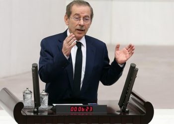 Abdüllatif Şener: Türkiye'de korkunç bir yolsuzluk çarkı var