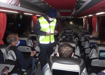 Ablasının HES kodu ile seyahat eden virüslü genç: Ben pozitif miyim?