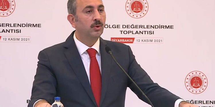 Adalet Bakanı Gül: Türkiye’de işkence ve faili meçhuller dönemi bitti