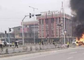 Afganistan'ın en büyük askeri hastanesine bombalı saldırı