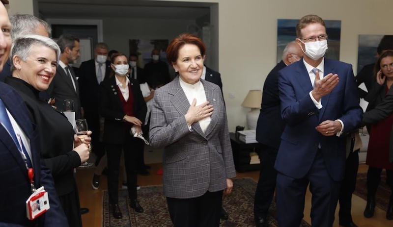 Akşener, AB'li ülkelerin büyükelçileriyle görüştü