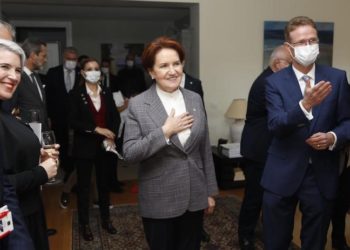Akşener, AB'li ülkelerin büyükelçileriyle görüştü