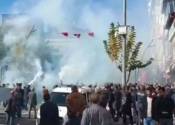 Akşener Bingöl'de protesto edildi: Bir de gelmiş oy istiyorsun