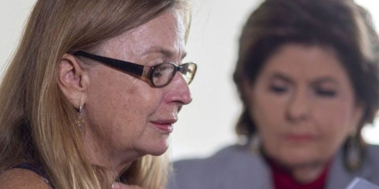 Alec Baldwin setindeki ölümlü kazaya dava: Senaryoya göre silahın ateşlenmesi gerekmiyordu