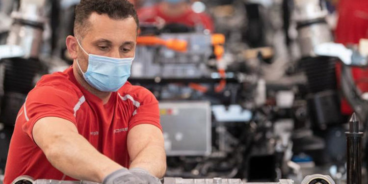 Alman ekonomisinde kalifiye işgücü açığı büyüyor