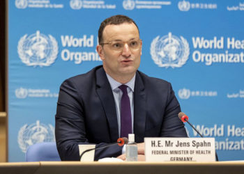 Almanya Sağlık Bakanı Spahn: Vaka sayıları 4 haftada 4 kat arttı; durum ciddi