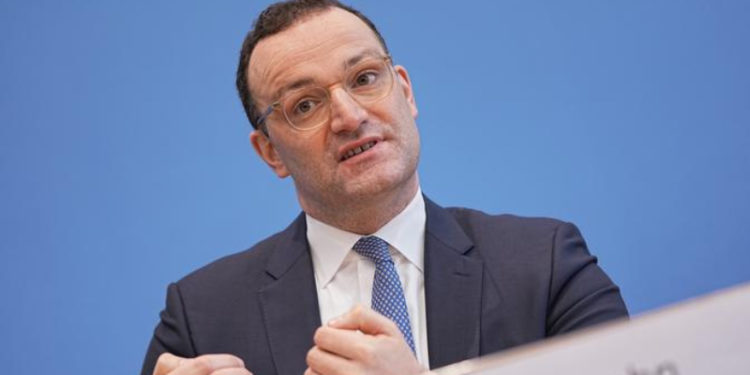 Almanya Sağlık Bakanı Spahn: Yıl sonuna kadar herkes ya aşılanacak ya iyileşecek ya da ölecek