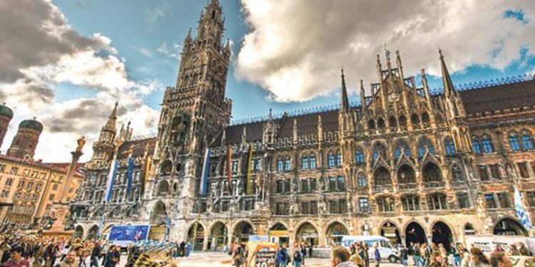 Almanya’nın Bavyera eyaletinde OHAL ilan edildi