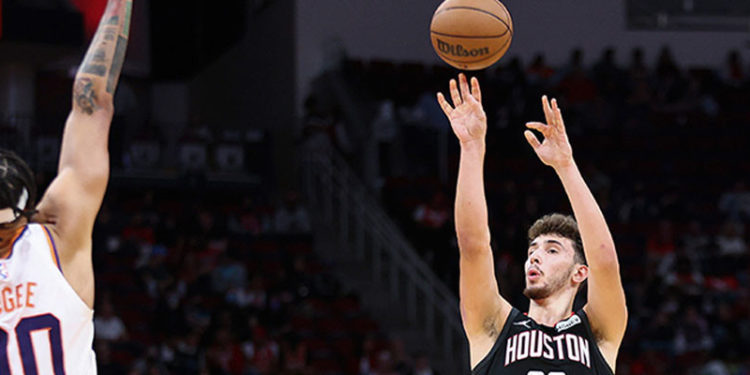 Alperen Şengün, NBA kariyerindeki ilk "double-double"ını yaptı