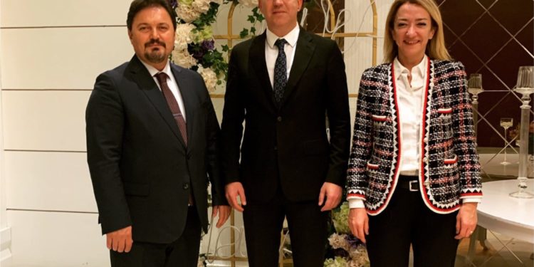 Ankara Barosu Başkanı Erinç Sağkan, Feyzioğlu’na rakip oldu