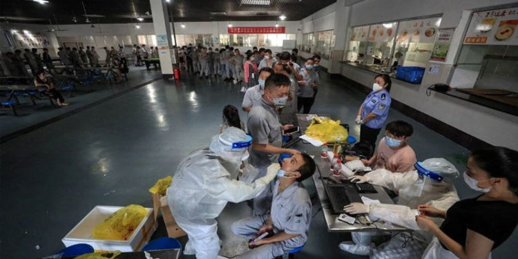 Araştırma: İlk Covid-19 vakası Wuhan pazarından bir kadın