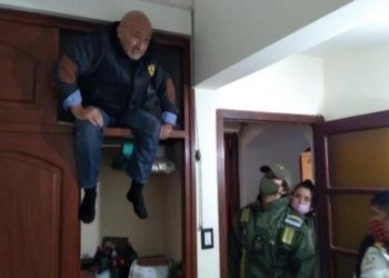 Arjantin’de kaçak işkenceci dolapta yakalandı