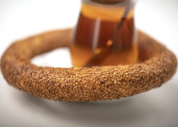 Asgari ücretli “çay-simit” hesabıyla bile aç kalıyor