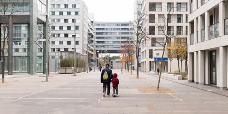 Avusturya'da tam kapanma yürürlükte