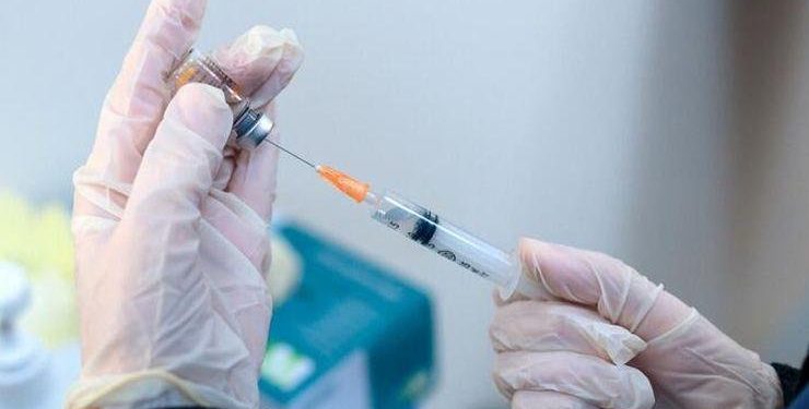 Aşısız olan 31 yaşındaki bekçi Koronavirüs nedeniyle yaşamını yitirdi, ailesi hastanenin ihmali olduğunu savundu