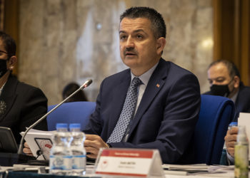 Bakan Pakdemirli: Bakanlığımız 2022 yılı bütçesi yüzde 25,5 artışla, 64,6 milyar TL olmuştur