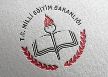 Bakan Özer açıkladı: Okullarda kaç sınıfta yüz yüze eğitime ara verildi?