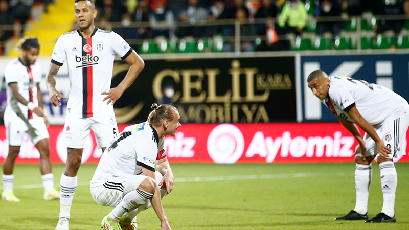 Beşiktaş düşüşe çözüm bulamıyor; son 16 yılın en kötü performansı!