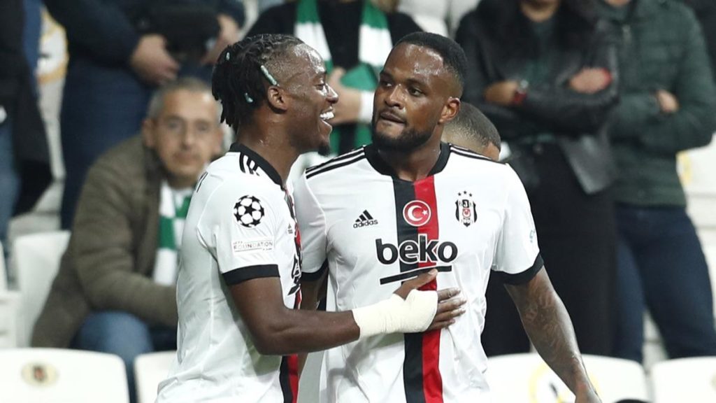 Beşiktaş'ta Batshuayi'nin yokluğunda santrfora Larin geçiyor