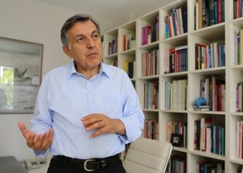 Bekir Ağırdır: İktidar bugün gündemi belirleme maharetini kaybetmiş görünüyor