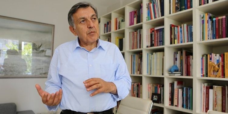 Bekir Ağırdır: İktidar bugün gündemi belirleme maharetini kaybetmiş görünüyor