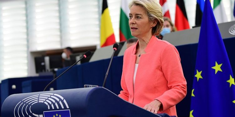 Belarus krizi | AB harekete geçti: Belaruslu yetkililere yönelik yaptırımları genişletme çağrısı