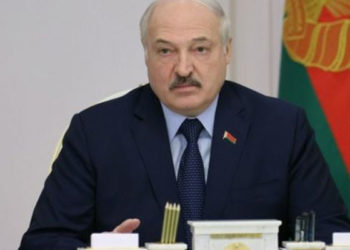 Belarus lideri Lukaşenko: Göçmenleri geri dönmeye ikna etmeye çalışıyoruz ama kimse gitmek istemiyor