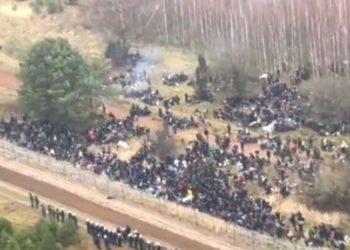 Belarus sınırından geçmek isteyen 7 mülteci ölü bulundu