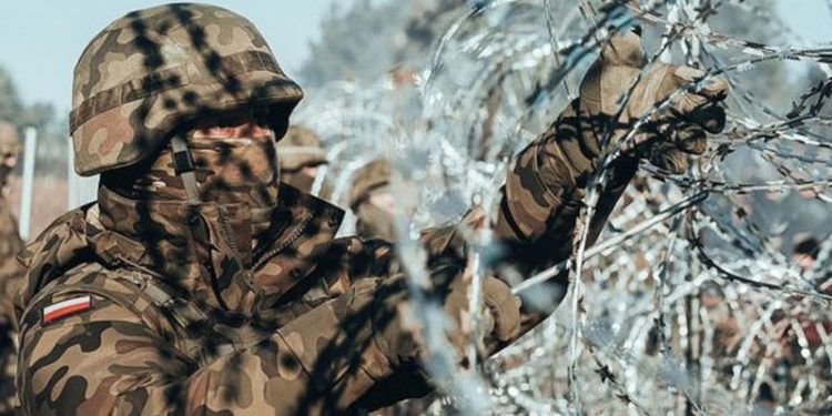 Belarus'taki göçmen krizi: Göçmenler Belarus'a hangi yollardan ulaşıyor?