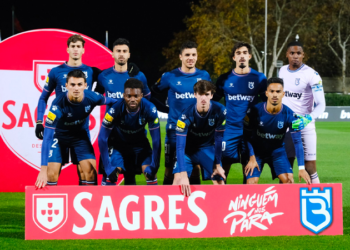 Belenenses, Benfica maçına 9 kişiyle çıktı; ilk dakikadan kendi kalelerine gol attılar