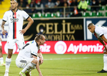 Beşiktaş düşüşe çözüm bulamıyor; son 16 yılın en kötü performansı!
