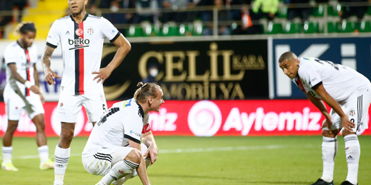 Beşiktaş düşüşe çözüm bulamıyor; son 16 yılın en kötü performansı!