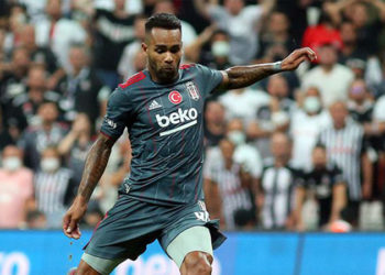 Beşiktaş'ta Alex Teixeira, bekleneni veremedi