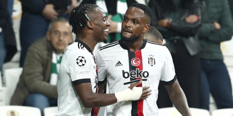 Beşiktaş'ta Batshuayi'nin yokluğunda santrfora Larin geçiyor