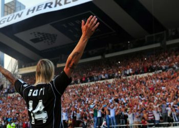 Beşiktaş'ın eski yıldızı Guti: Fenerbahçe ve Galatasaray'ı çalıştırmam