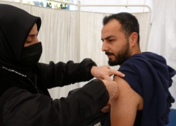 Bingöl İl Sağlık Müdürü Gündoğdu: Covid-19’a bağlı ölümlerin yüzde 96’sı aşısız