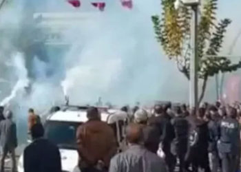 Bingöl’de Akşener’e tepkiye polisten gaz bombalı saldırı