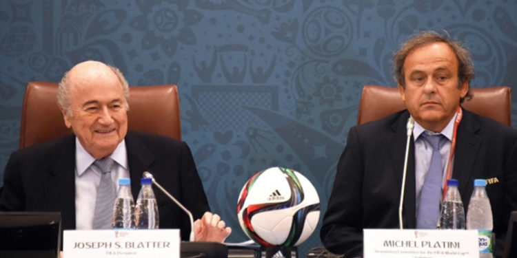 Blatter ve Platini'ye 'dolandırıcılık' suçlaması