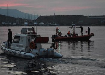 Bodrum açıklarında göçmen teknesi battı